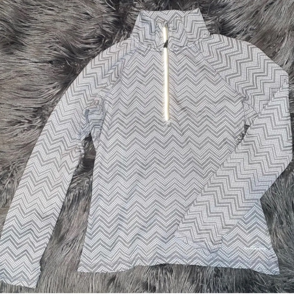 Eddie Bauer Half Zipper Pullover Sweater Chevron Print Size Medium